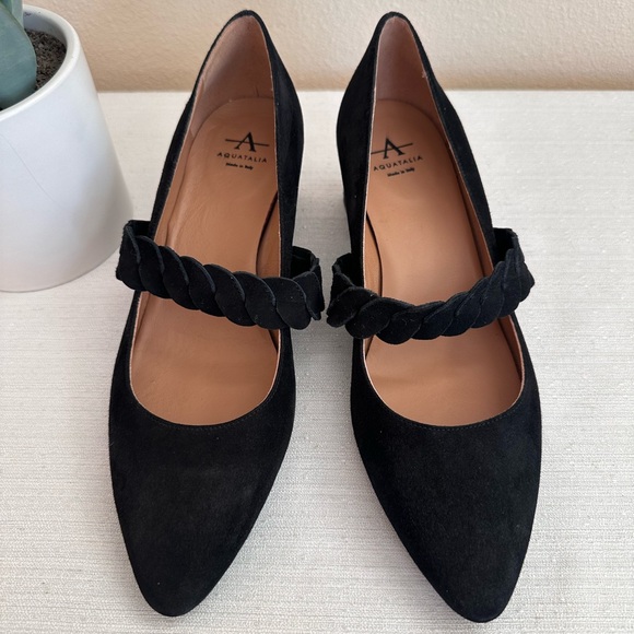 New AQUATALIA Black Suede Pointed Mary Jane Strap Pumps Women’s 7M - Picture 2 of 12
